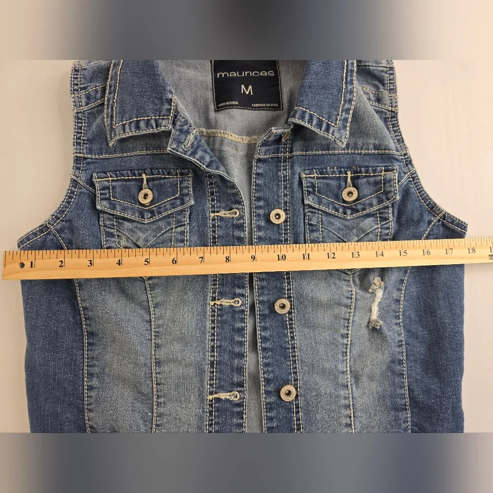 Maurices M Stretchy Crop Distressed Blue Denim Vest 2556-BE - Picture 4 of 7